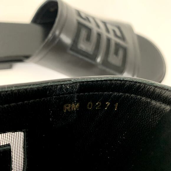 NEW Givenchy 4G Cut-Out Leather Flat Sandals in Black Size US 6 AUTHENTIC - Picture 12 of 12